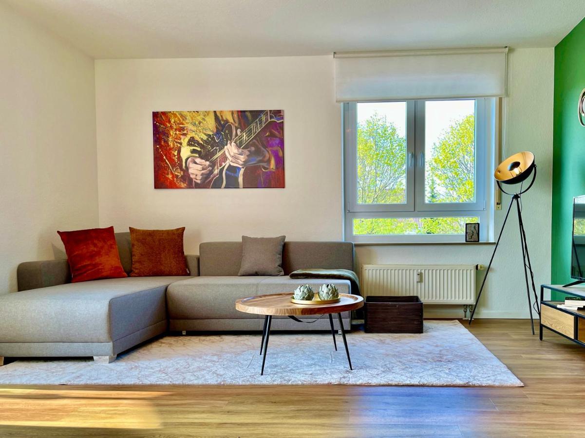 Апартаменты Lamiacasa Family-Business-Near Bosch-Train Station Реннинген Экстерьер фото