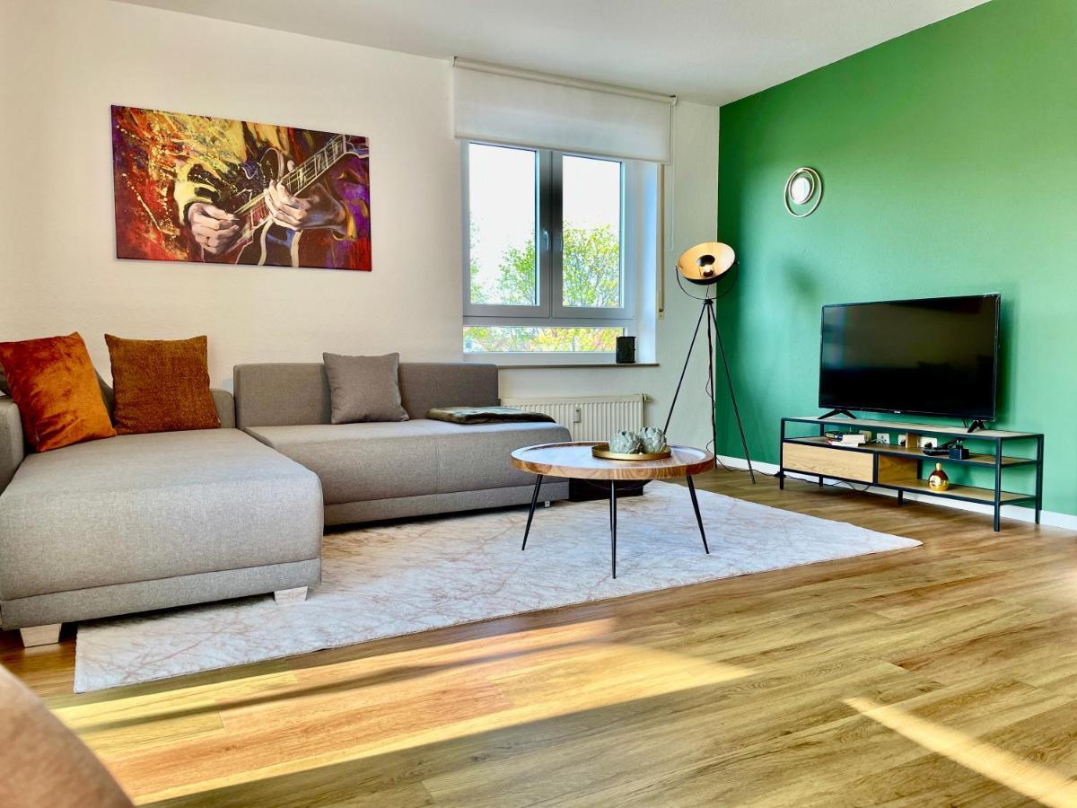 Апартаменты Lamiacasa Family-Business-Near Bosch-Train Station Реннинген Экстерьер фото